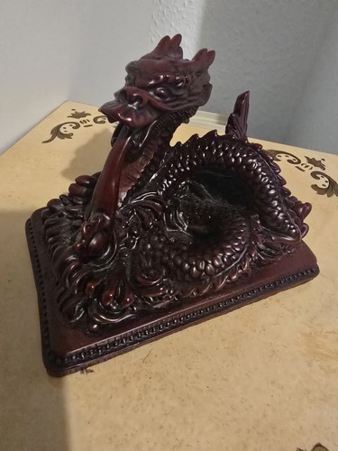 Dragon figurines gothic carol - dragon,