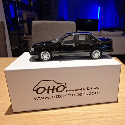 Ford sierra rs cosworth - 1/18,