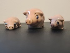 Wade Whimsies - Happy Family