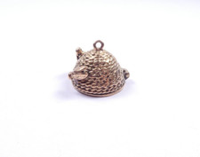 Vintage Charm Beehive Queen Bee You are my queen 9 carat gold