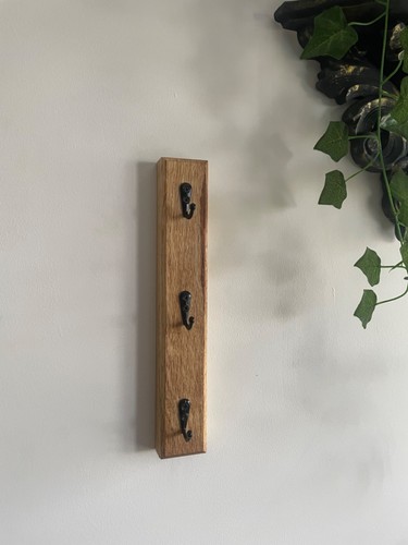 Narrow oak key - narrow, holder