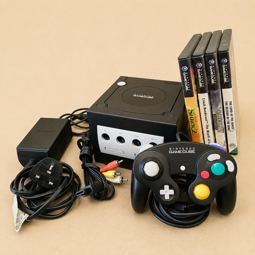 Nintendo gamecube console - nintendo,