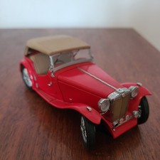 The 1948 MG TC Franklin Mint Precision - 1:24 Scale Diecast - Model Red Unboxed.