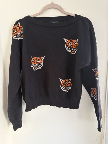 Dressed lala ladies tiger - in,