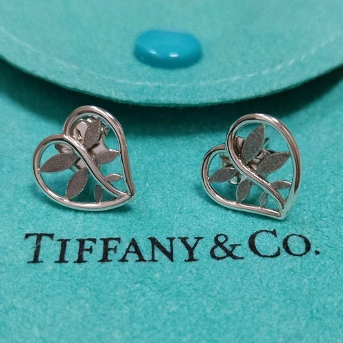Tiffany olive leaf heart - &,