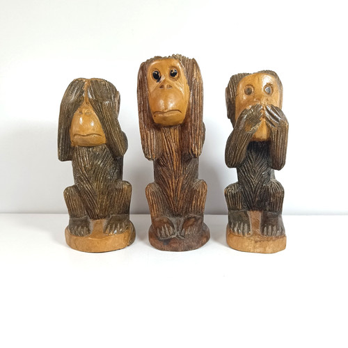 Vintage hand carved wood - hand,