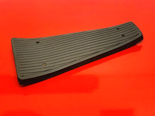 VESPA T5125 CLASSIC USED PIAGGIO EMBOSSED GREY ABS PLASTIC CENTRE FLOOR MAT