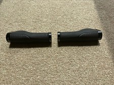 Clarks Lock On Grips Flanged