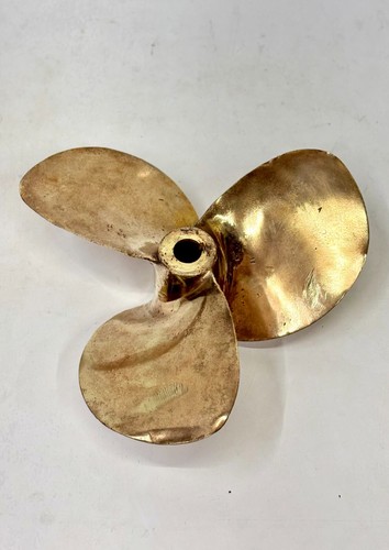 Industrial brass blade boat - brass, 3-blade