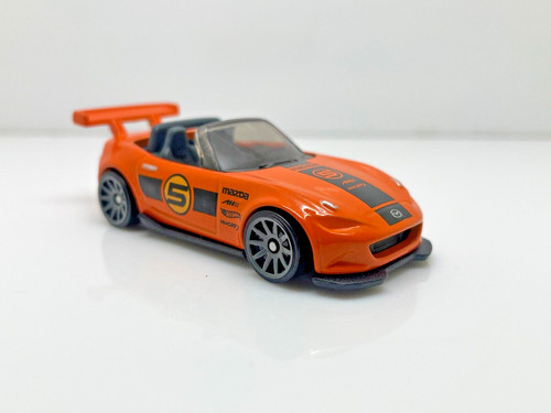 Hot wheels 2015 mazda - 2015,