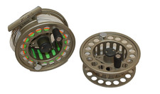 3.3/4" VISION COMA VINTAGE FLY FISHING REEL  WITH SPARE SPOOL= S/H  LINE (R-138)