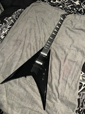 Jackson JS32 King v Electric Guitar Gloss Black HARDTAIL