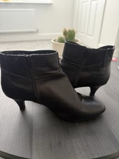 Leather Wide Fit Black Kitten