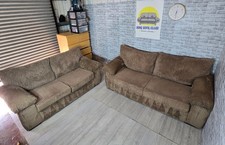Stunning 3 plus 2 Seater Jumbo Corded matching sofa set - DELIVERY AVAILABLE