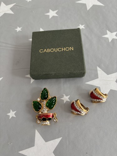 New vintage boxed cabouchon - new,