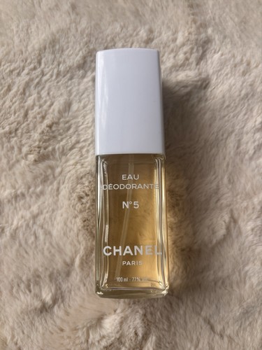 Chanel woman rare gift - chanel,
