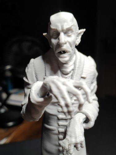 Nosferatu count orlok statue - nosferatu,