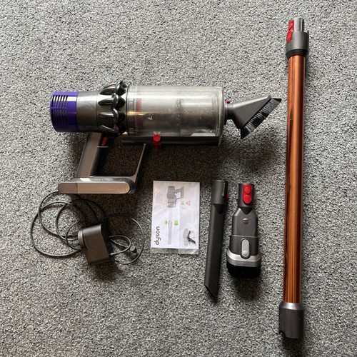 Dyson cyclone v10 cordless - dyson,