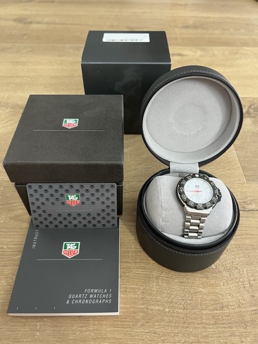 Tag heuer formula white - formula, dial