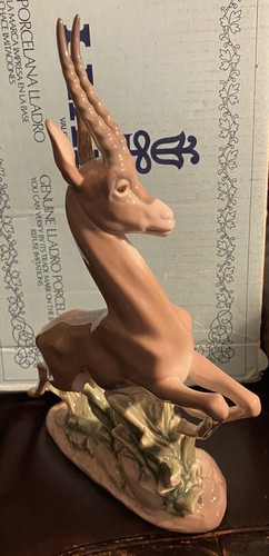 Lladro 5271 gazelle retired - 5271,