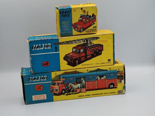 Boxed corgi set major - set, x3