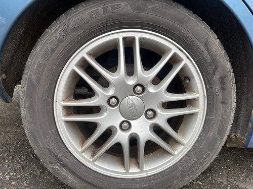 Ford focus mk1 ghia 1999 - ford,
