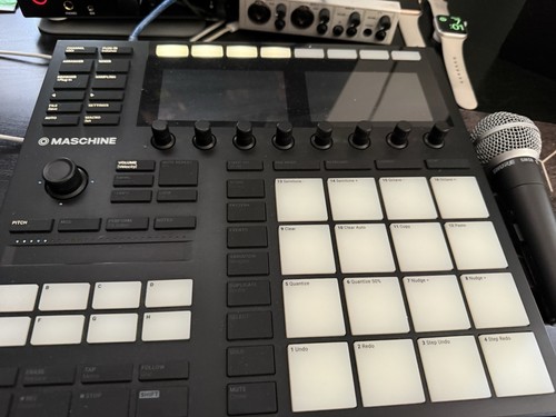 Native instruments maschine - instruments,