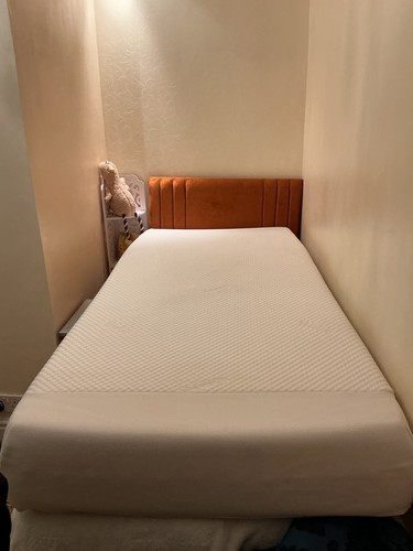 Tempur single mattress 90cms - mattress,
