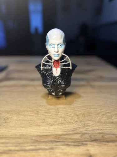Hellraiser cenobite resin - hellraiser,