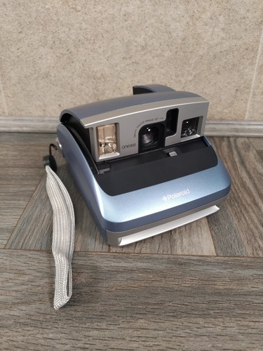 Vintage polaroid one 600 - vintage,