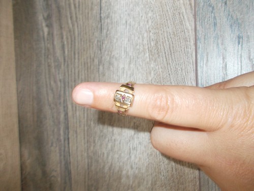 Gold antique ring - 15,
