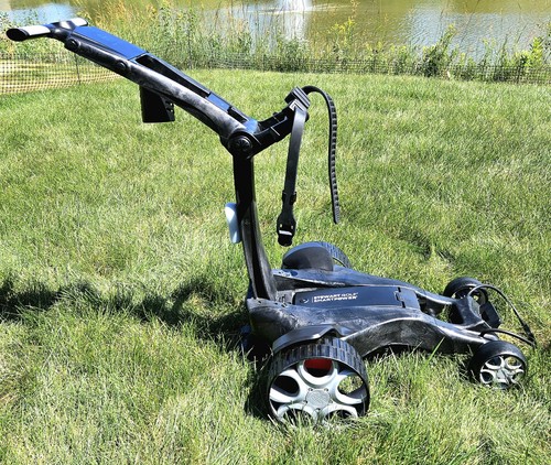 Stewart golf follow - golf,