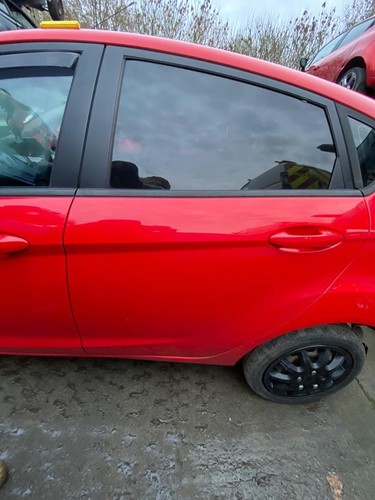 Ford fiesta door with glass - door, &