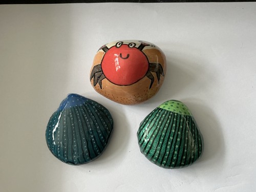 Hand painted stones beach - hand,