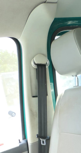 Pillar trim upper - b-pillar,
