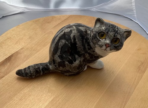 Vintage winstanley cat size - winstanley,