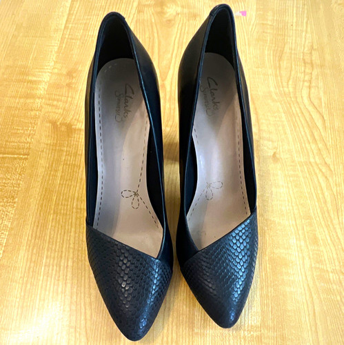 Clarks black leather court - clarks,