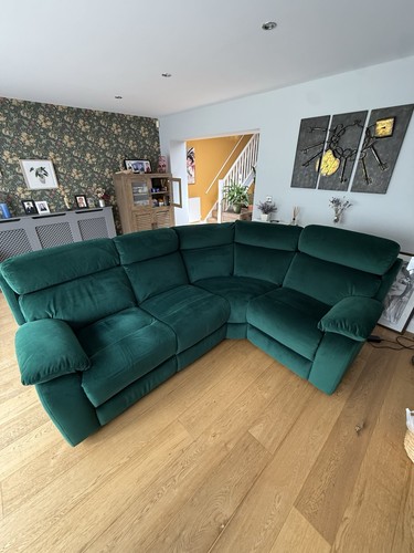 Furniture village moreno - village, power