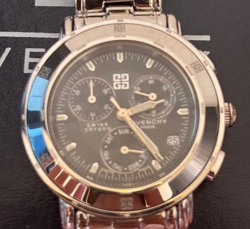 Givenchy chronograph quartz - givenchy,