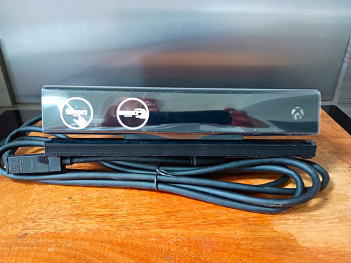 Microsoft kinect motion camera - microsoft,