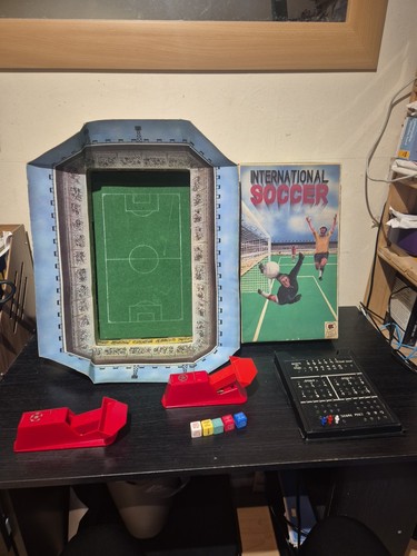 Vintage godfrey evans - godfrey, games