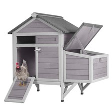Small Chicken Coop Wooden