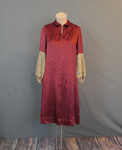 Damaged vintage 1920s - vintage, burgundy