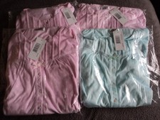 4 pairs of ladies button