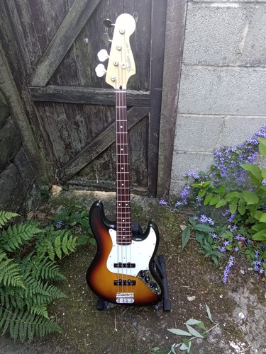 Fender jazz - jazz,