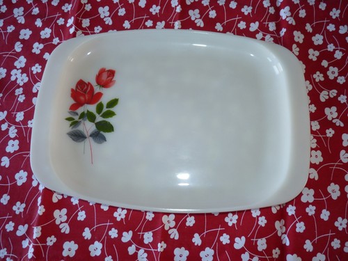 Pyrex large plate jaj - large, jaj.