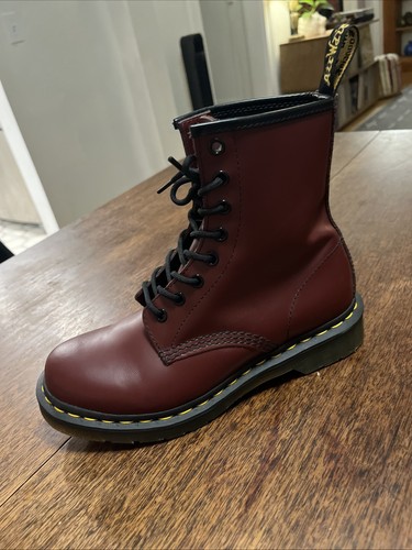 Amputee size left martens - amputee, 7