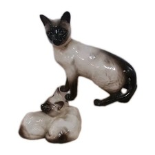 Beswick Siamese Cat & Separate