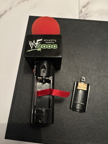 Wwf microphone 2000 the - wwf, in