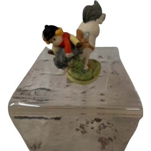 Wade porcelain figurine - wade,